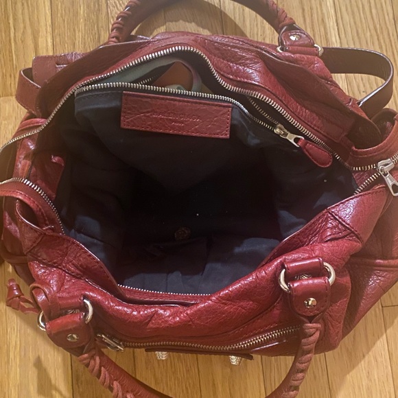 Classic City Balenciaga bag in Rouge with Silver Hardware - Picture 2 of 3